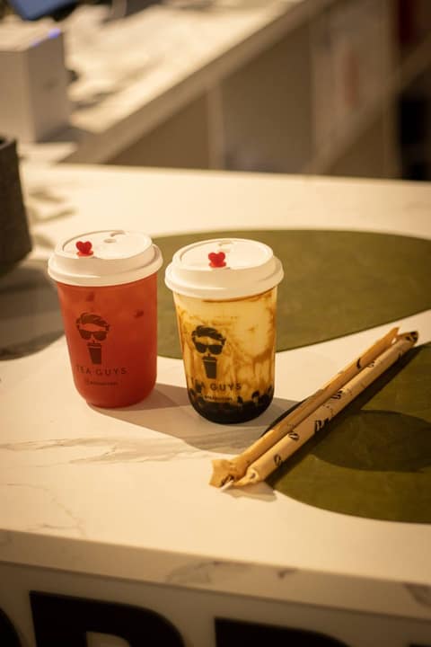 Deux commandes de bubble tea de The Tea Guys, commandées via Onesix